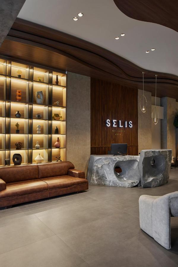 Selis 4* Medellín