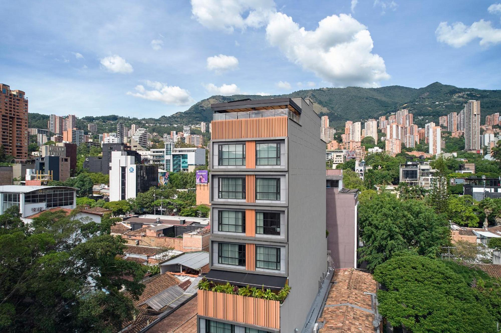Selis Medellín